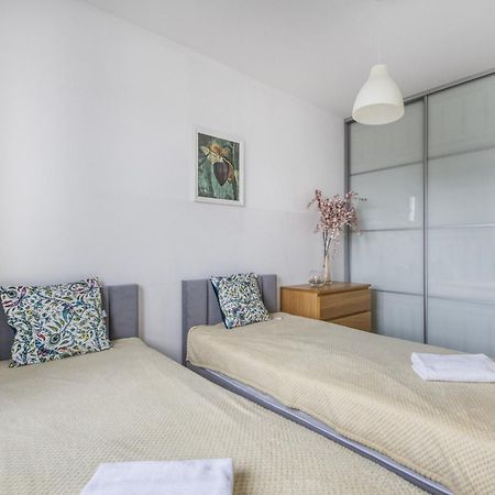 Gama Home Wyspowa 1 Varşova Dış mekan fotoğraf